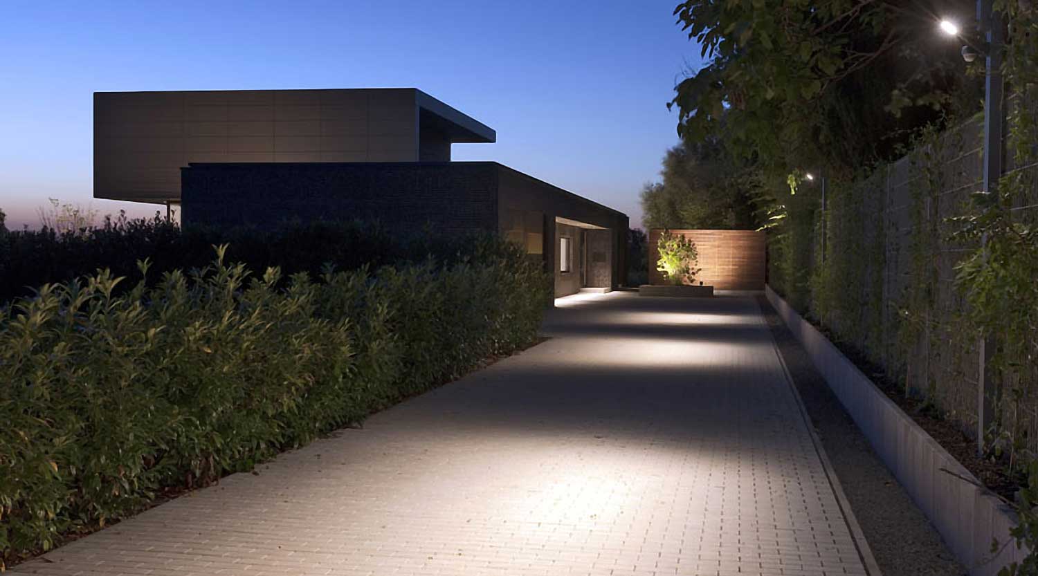 heiderich-architekten-luenen-einfamilienhaus-p-dortmund-ahlenberg-einfahrt-3