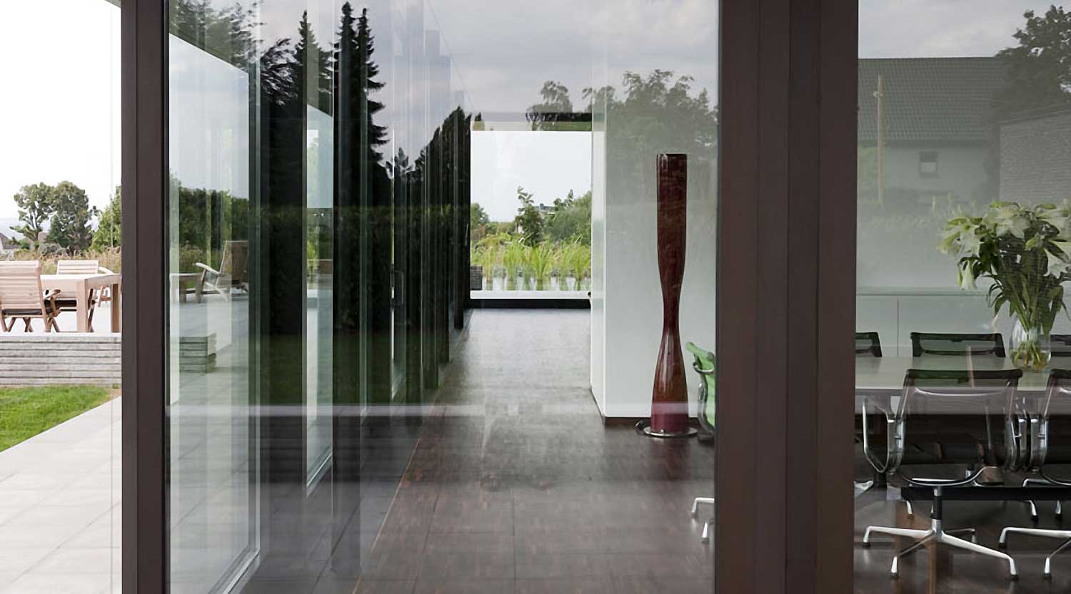 heiderich-architekten-luenen-einfamilienhaus-p-dortmund-ahlenberg-durchblick-esszimmer