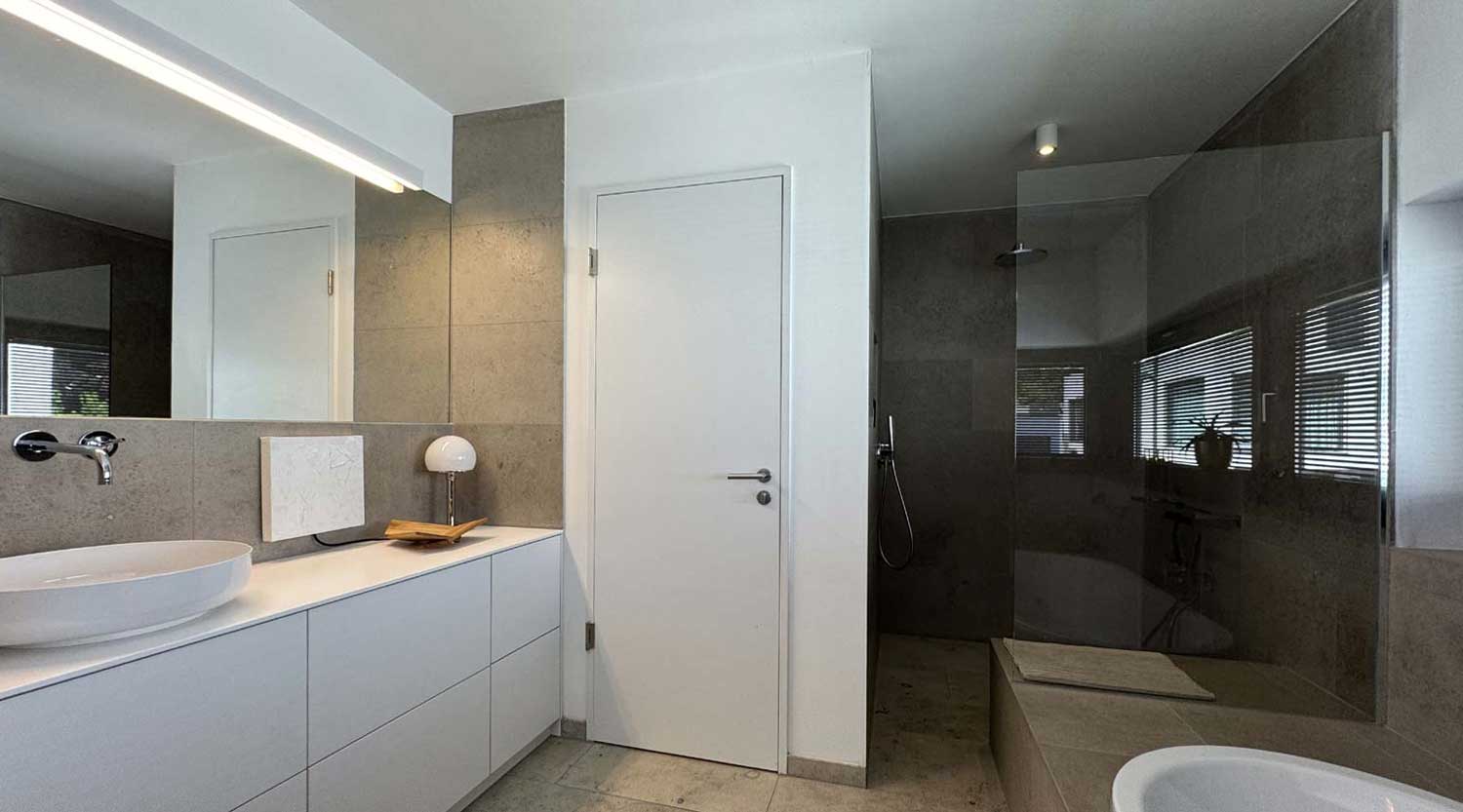 heiderich-hoewer-architekten-luenen-einfamilienhaus-k-dortmund-dusche